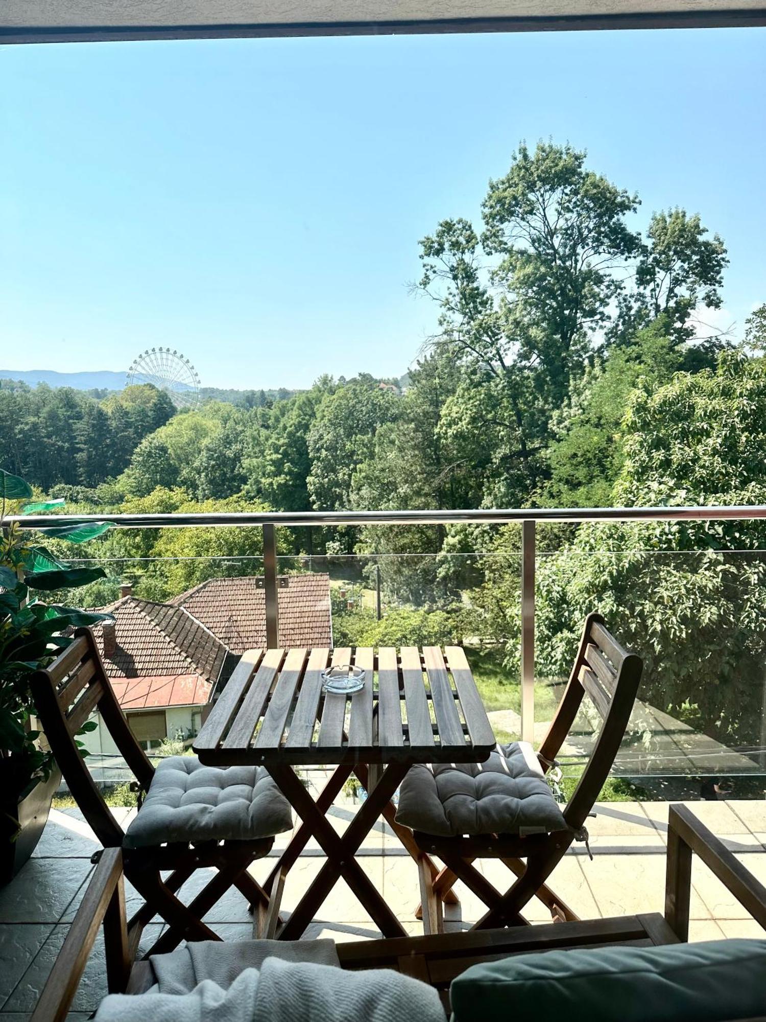 Apartman Floresta - In Front Of Japanese Garden, Enchanting Nature View, Spotless And Cozy Vrnjačka Banja エクステリア 写真